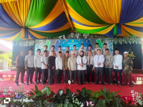 Camat dan Dikbud Sanga Desa Hadiri acara Ponpes Darul Ulum Ngulak, Luluskan Santri Penghafal Quran