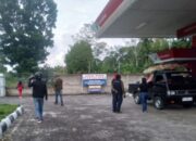 Praktek Curang Pertashop 2P.322.168 Buay Rawan Cor Dirigen dan Drum Pintu Pagar Dikunci Kendaraan Roda 4 dan Roda dua Tidak Boleh Masuk   