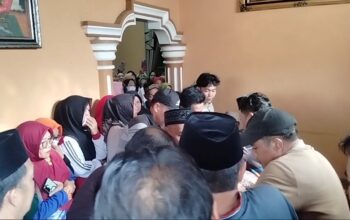 Plt KUA Pulau Beringin Tewas Ditusuk. Polisi Buru Pelaku