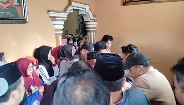 Plt KUA Pulau Beringin Tewas Ditusuk. Polisi Buru Pelaku